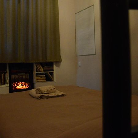 Librarians' Flat Appartement Tbilisi Buitenkant foto