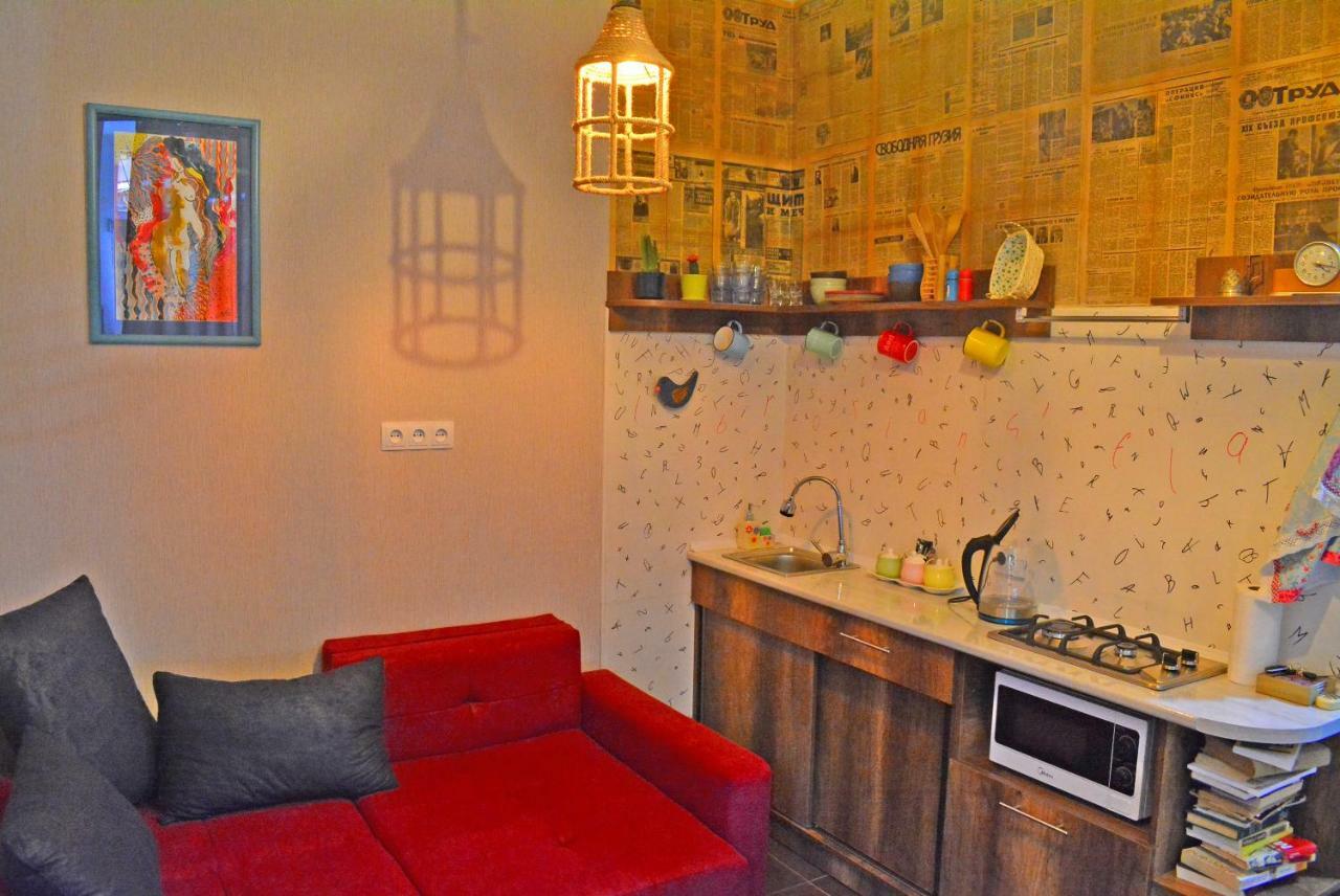 Librarians' Flat Appartement Tbilisi Buitenkant foto